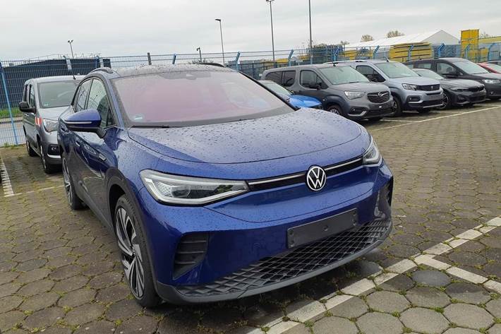 Blå VW ID.4 fra 2021