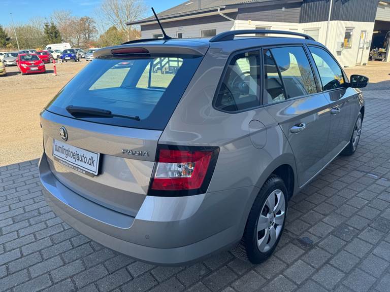 Skoda Fabia 1,2 TSi 110 Ambition Combi DSG