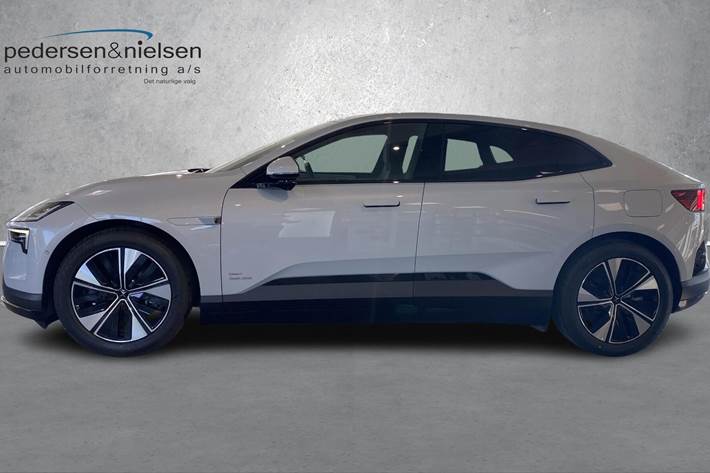 undefined Polestar 4 fra 2026