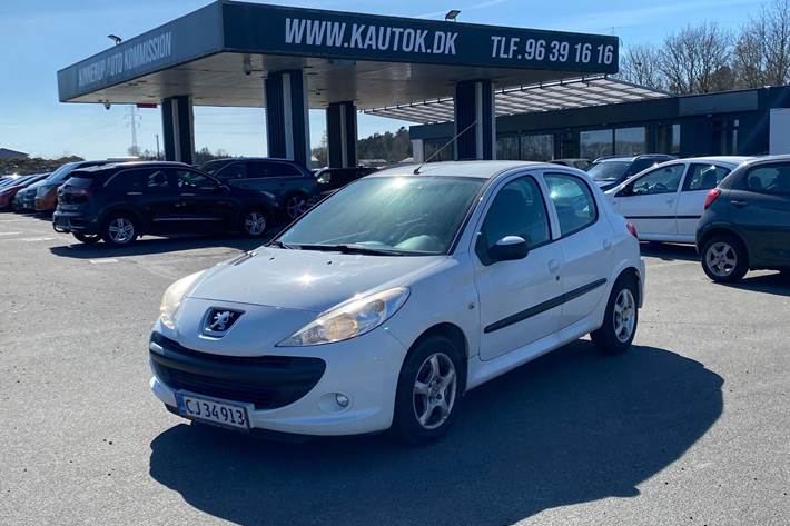 Hvid Peugeot 206+ fra 2010