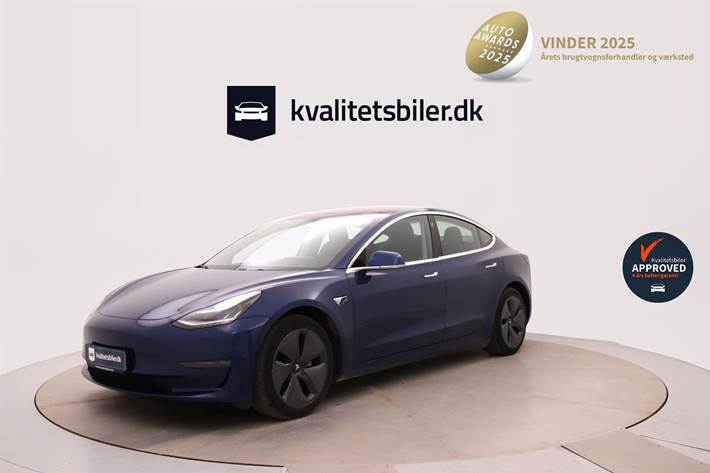Blå Tesla Model 3 fra 2019