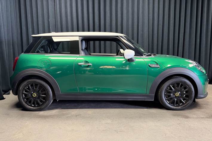 Grøn Mini Cooper fra 2022