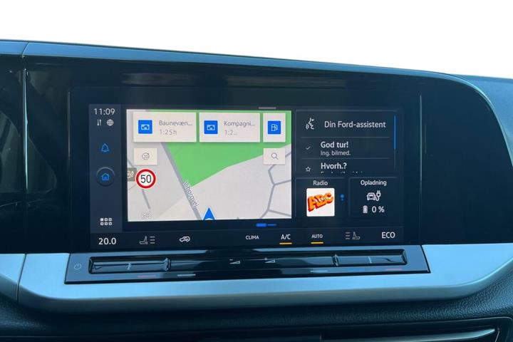 Grå Ford Transit Connect fra 2025