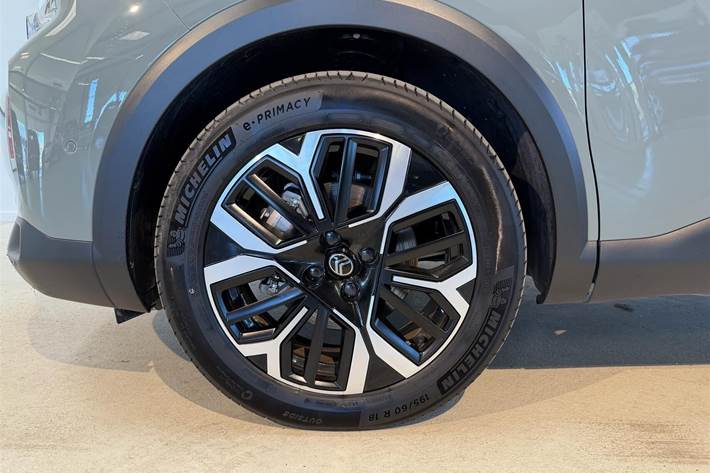 Grøn Citroën ë-C4 fra 2025