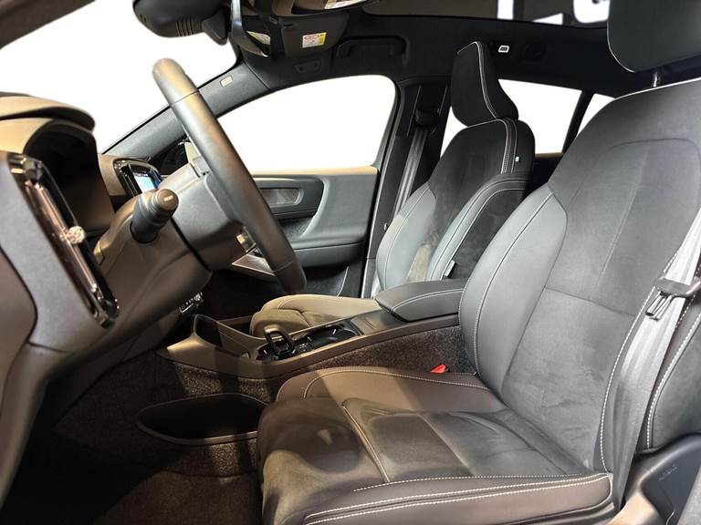 Volvo EC40 Single Motor Extended Range Ultra 252HK 5d Aut.