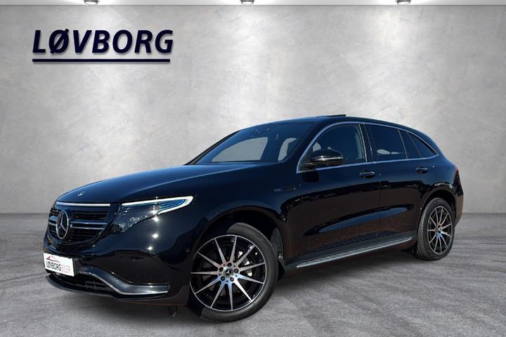 Sort Mercedes EQC400 fra 2023 set udefra