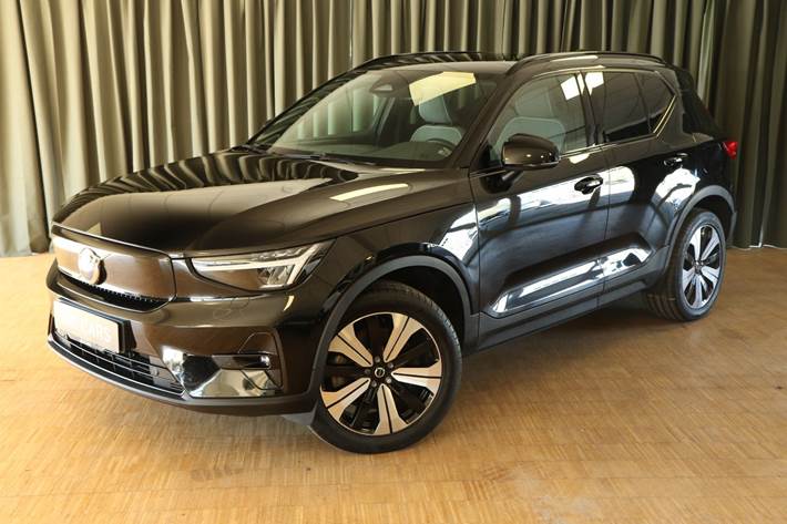 Grøn Volvo XC40 fra 2023
