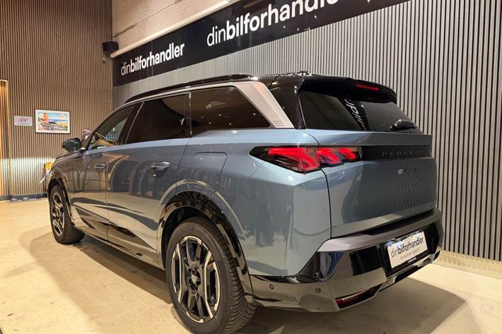 undefined Peugeot e-5008 fra 2025