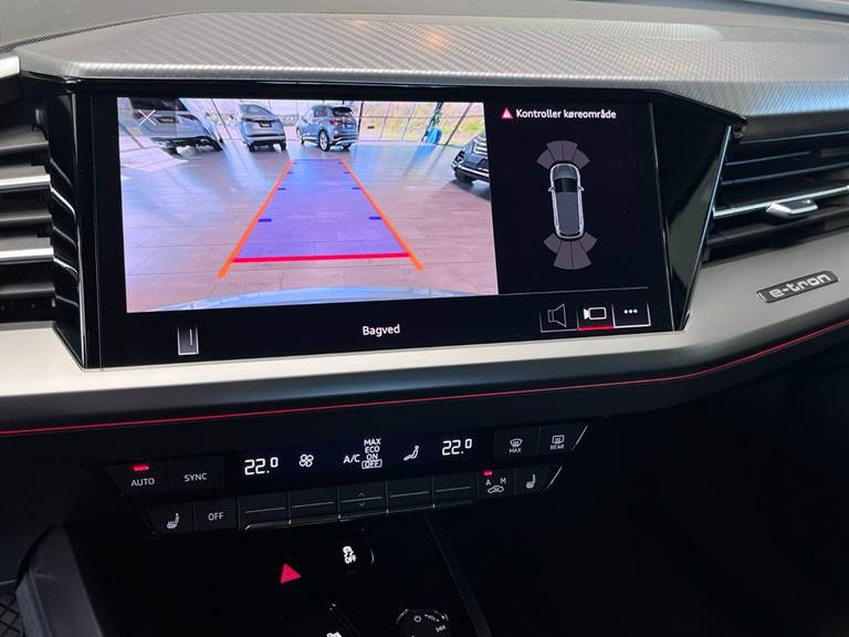 Audi Q4 e-tron 45 S-line