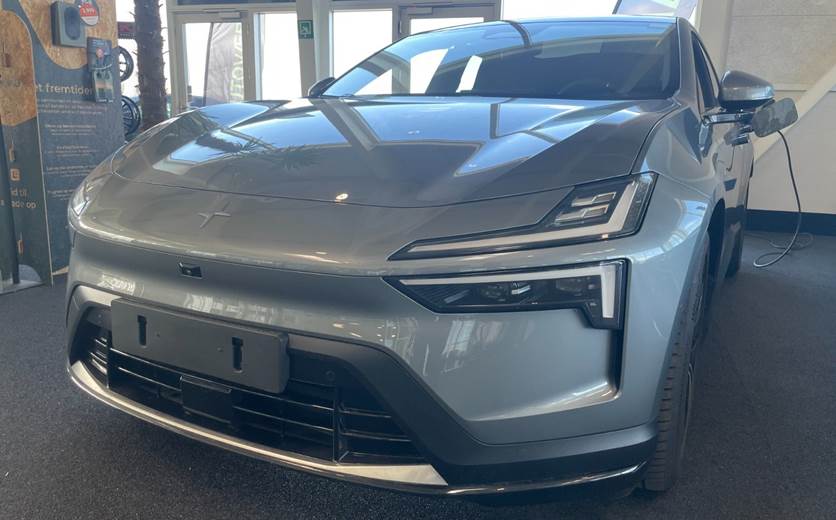 Polestar 4 Coupé Long Range