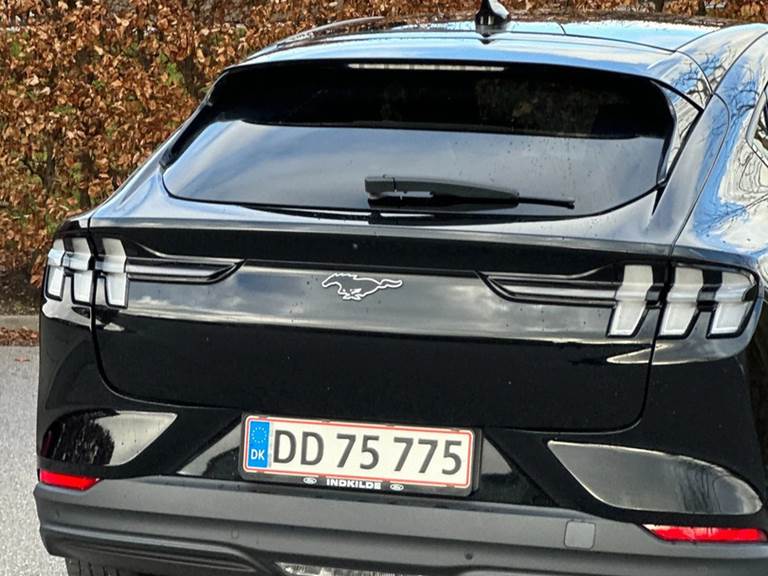 Ford Mustang Mach-E 88 Extended Range