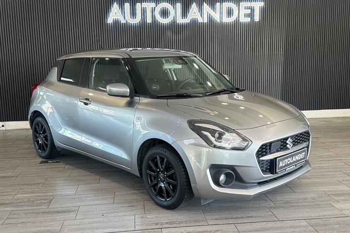 Grå Suzuki Swift fra 2021 set udefra