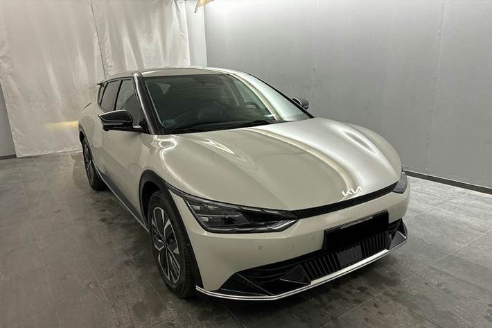 Orange Kia EV6 fra 2023