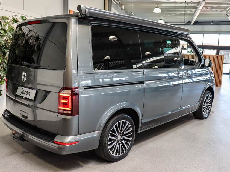 VW Multivan 2,0 TDi 199 Comfortline DSG kort