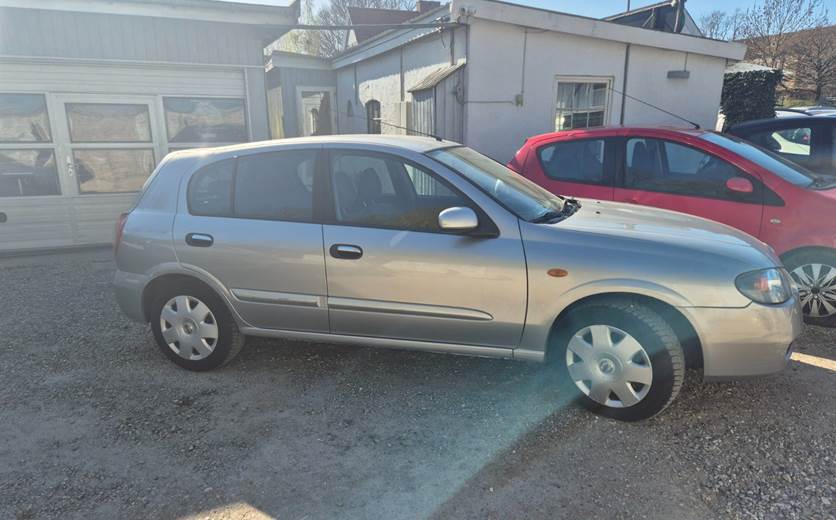 Nissan Almera 1,5 Ace