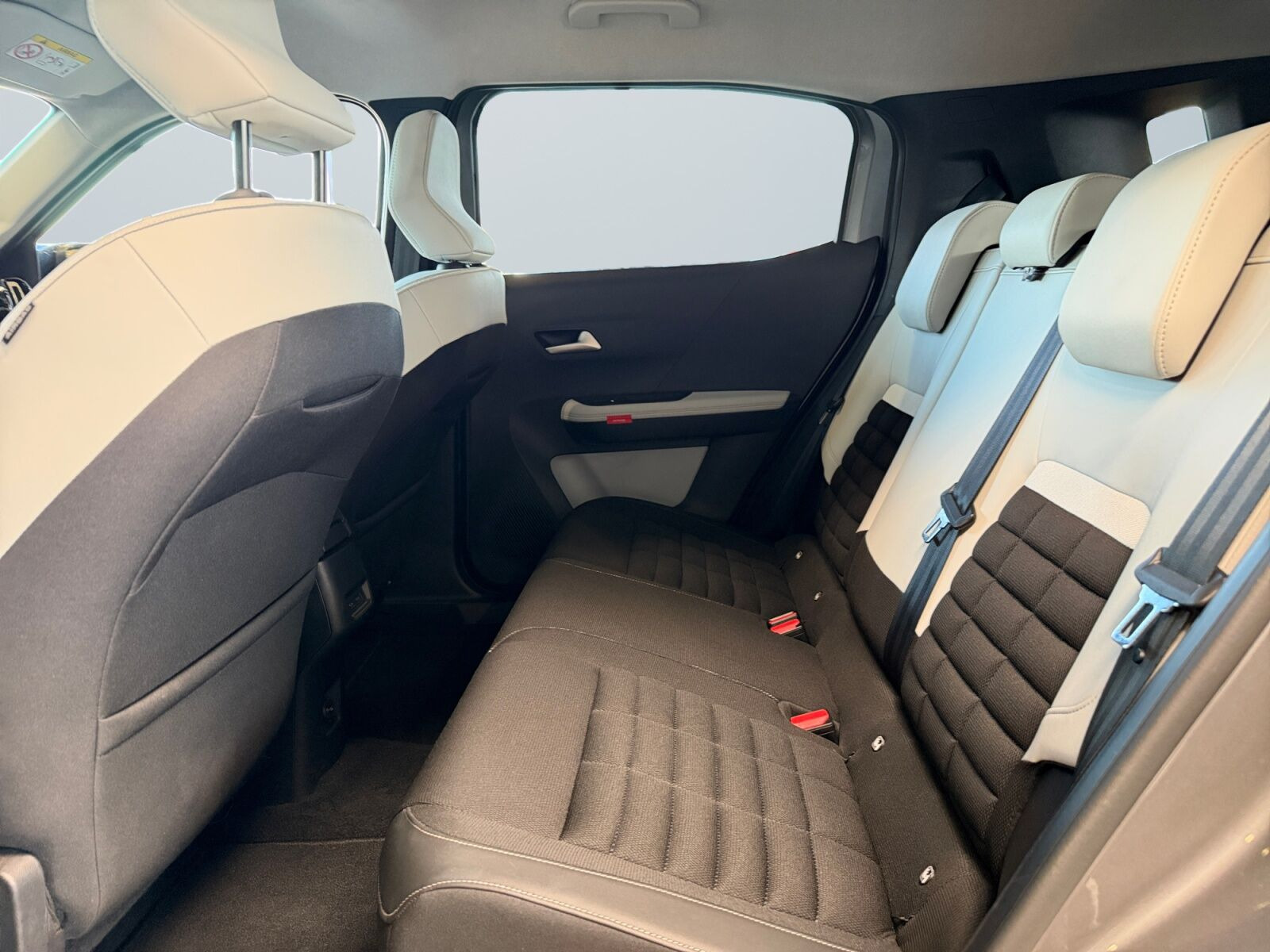 Grå Citroën e-C3 Aircross fra 2025