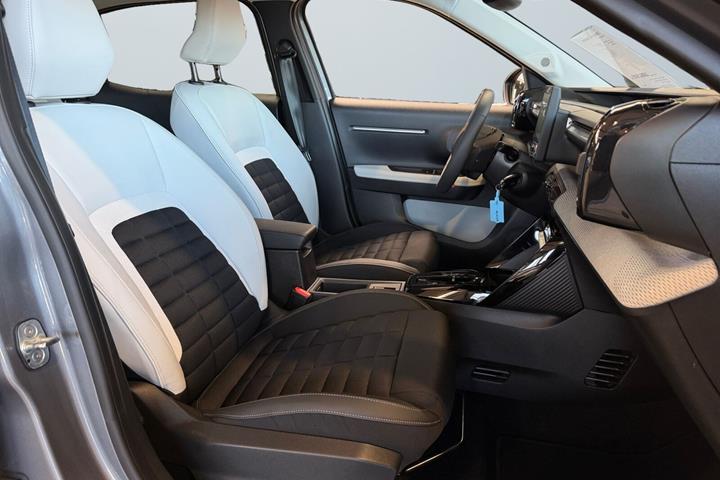 Grå Citroën e-C3 Aircross fra 2025