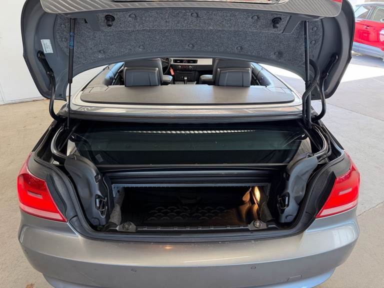 BMW 325i 3,0 218HK Cabr. 6g Aut.