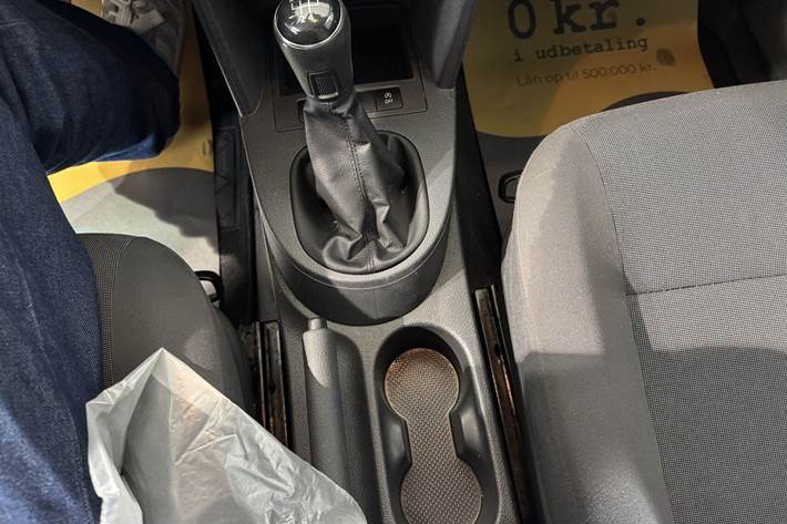 Hvid VW Caddy fra 2015