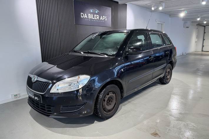 Sort Skoda Fabia fra 2010