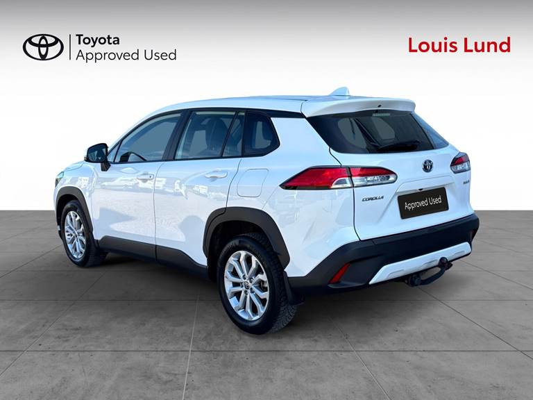 Toyota Corolla Cross 2,0 Hybrid Active E-CVT 197HK Van Aut.