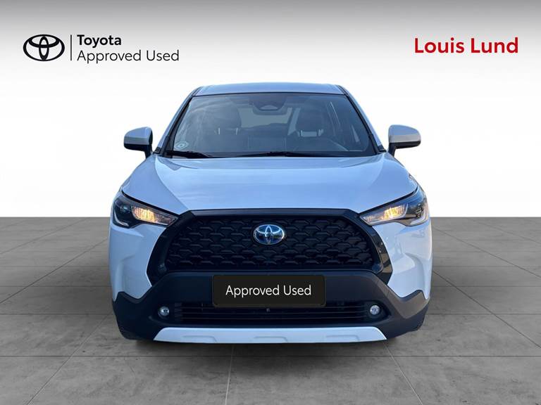 Toyota Corolla Cross 2,0 Hybrid Active E-CVT 197HK Van Aut.