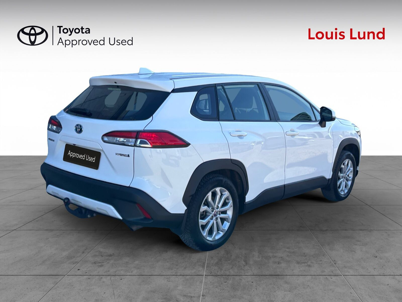 Hvid Toyota Corolla Cross fra 2023