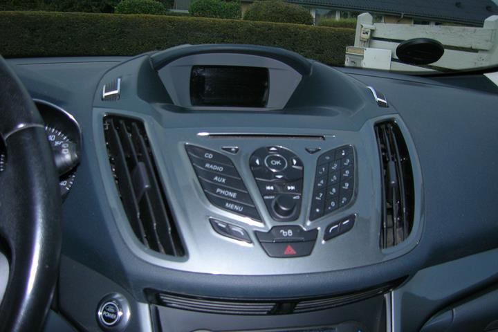 Grå Ford C-MAX fra 2013