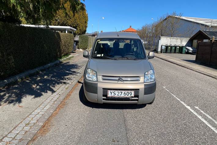 Beige Citroën Berlingo fra 2006