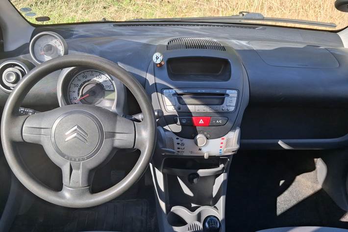 Blå Citroën C1 fra 2012