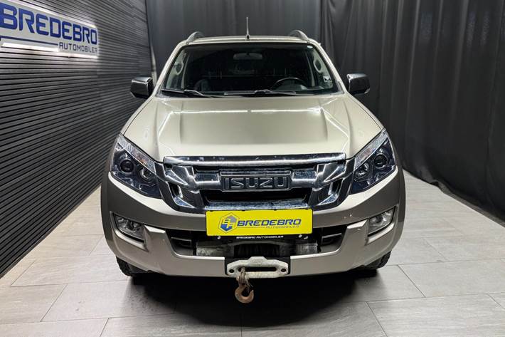 Gul Isuzu D-Max fra 2015