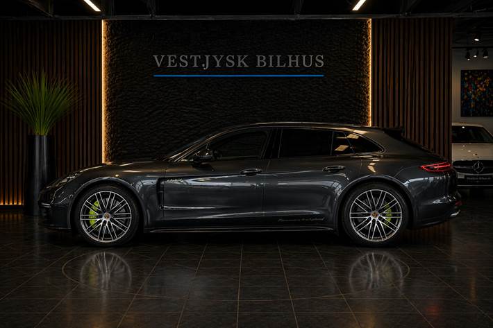 undefined Porsche Panamera 4 fra 2018