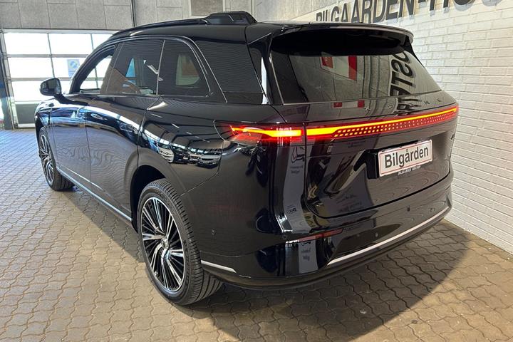 Sort Xpeng G9 fra 2026