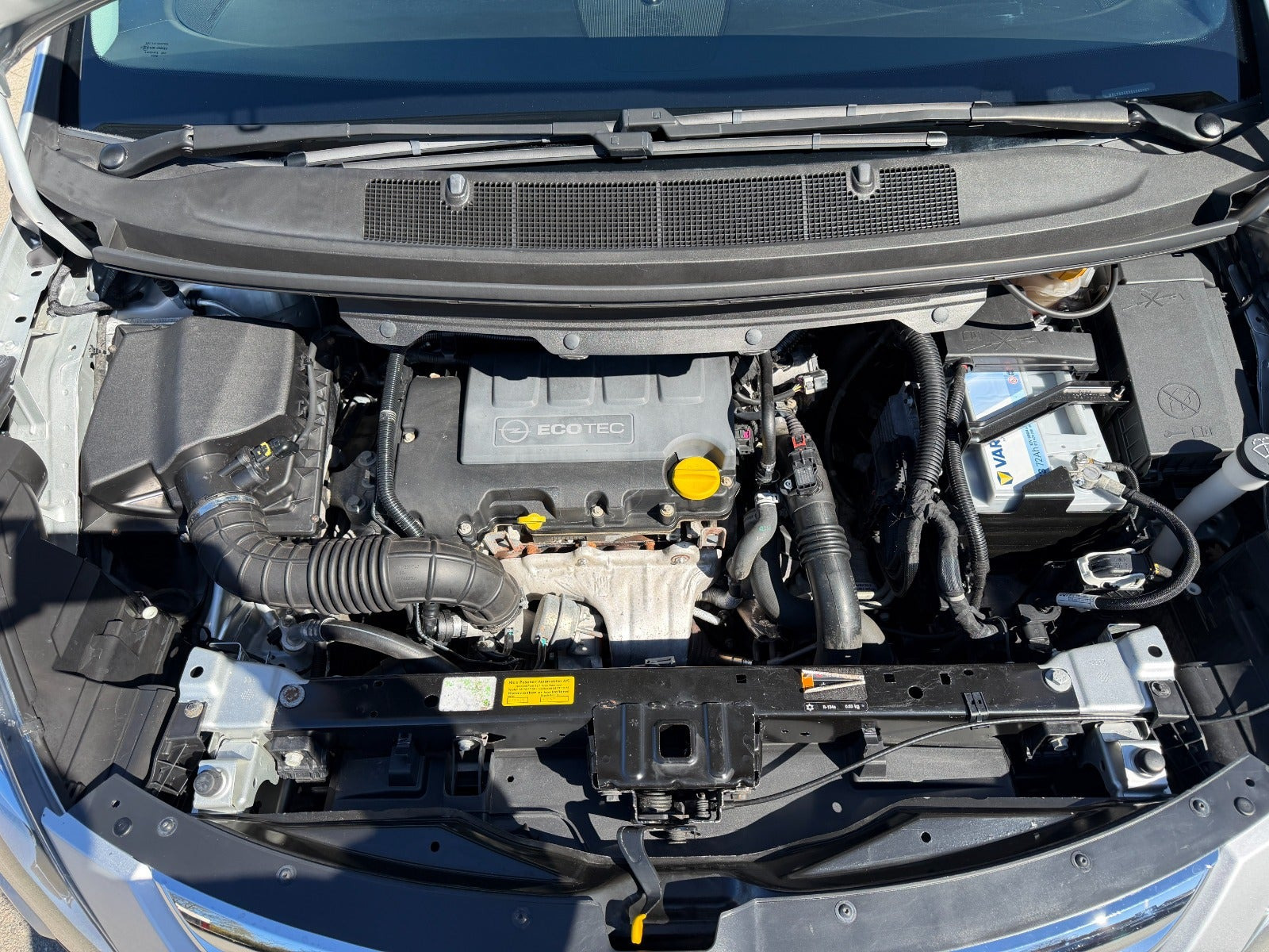 Sølv Opel Zafira Tourer fra 2016