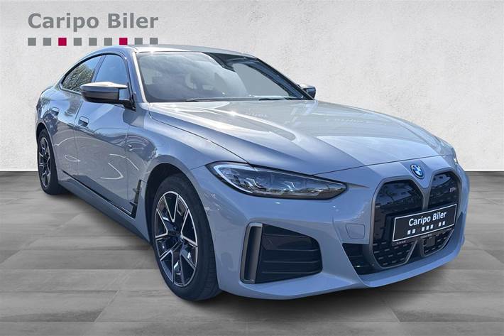 Grå BMW i4 fra 2023
