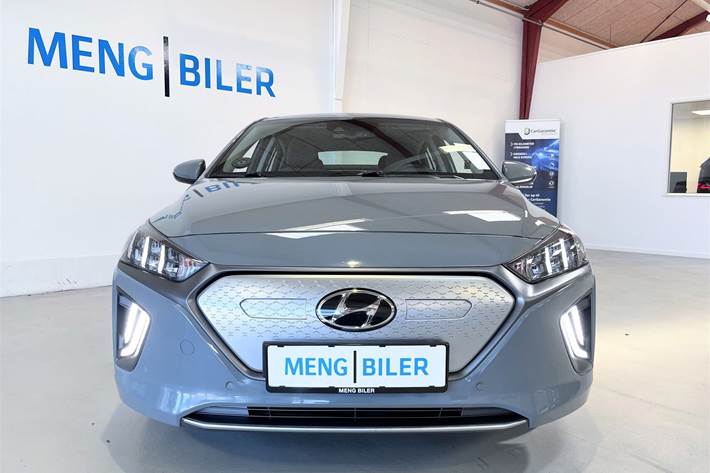 Grå Hyundai Ioniq fra 2021