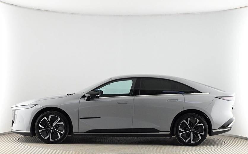 Mazda 6e