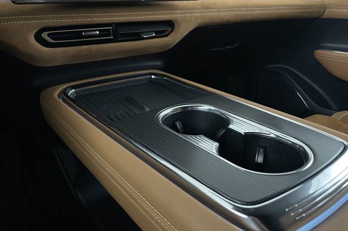 undefined Mazda 6e fra 2026