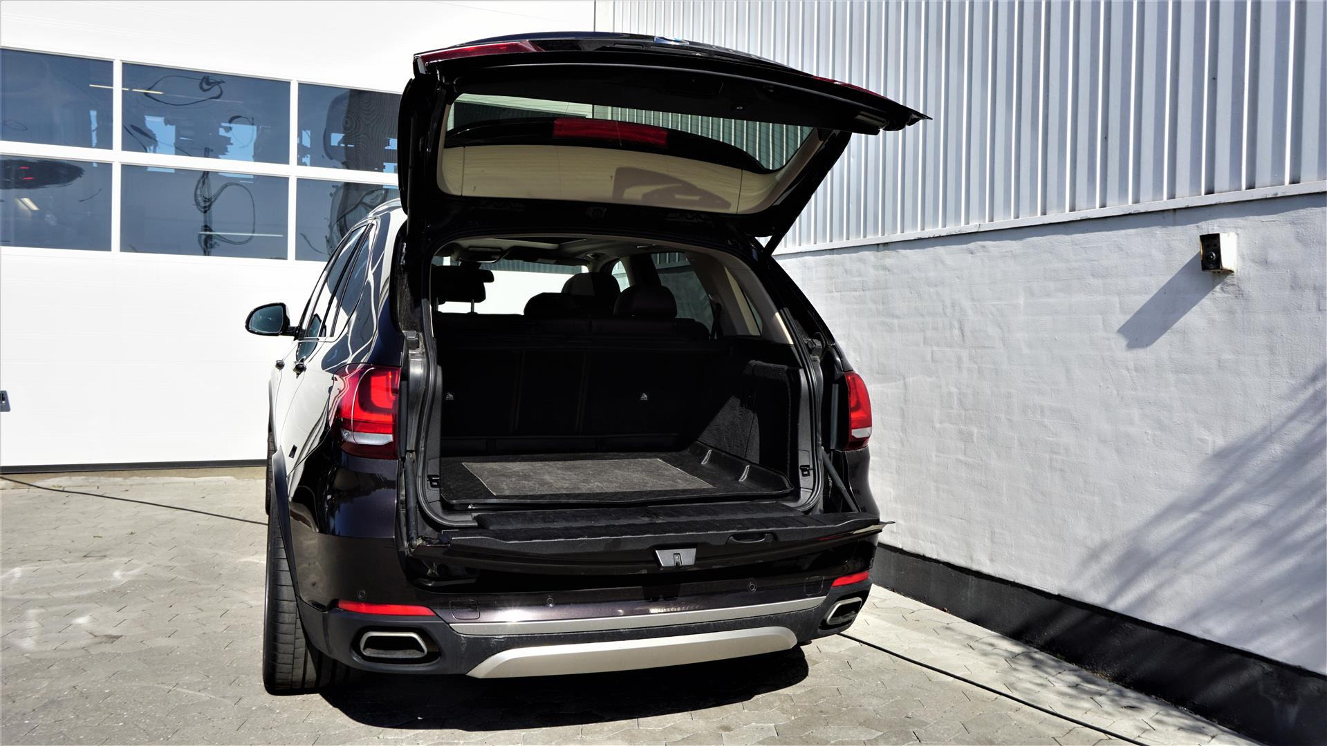 Brun BMW X5 fra 2014