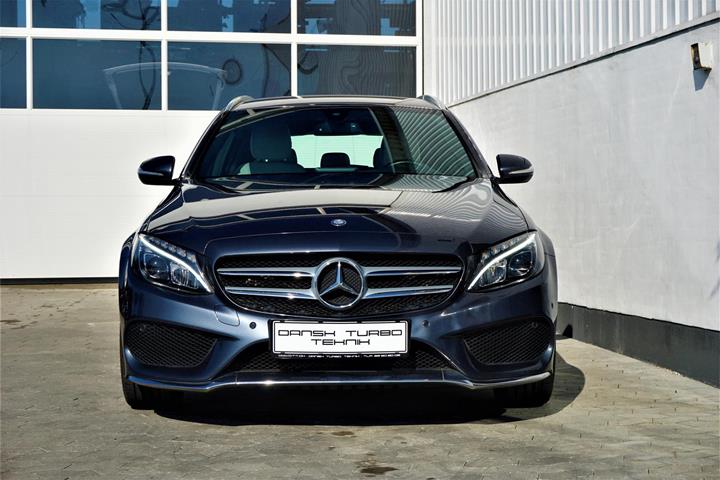 Grå Mercedes C250 fra 2014