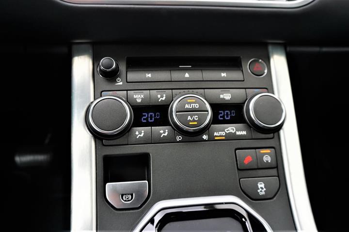 Hvid Land Rover Range Rover evoque fra 2013