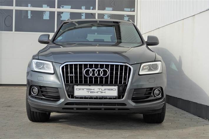 Grå Audi Q5 fra 2014