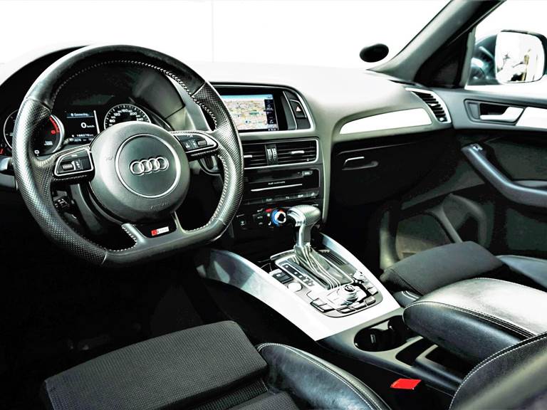 Audi Q5 3,0 TDI Quat S Tron 245HK 5d 7g Aut.