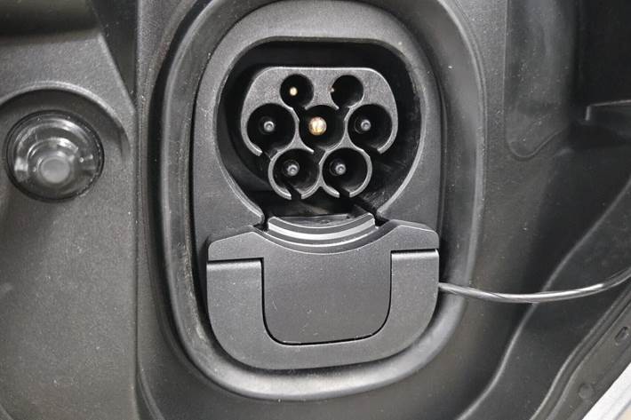 Sølv VW ID.Buzz fra 2025