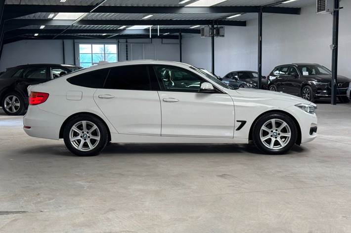 Hvid BMW 320d fra 2014