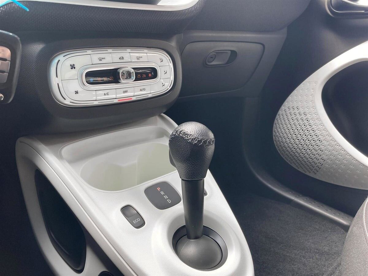Hvid Smart ForFour fra 2019