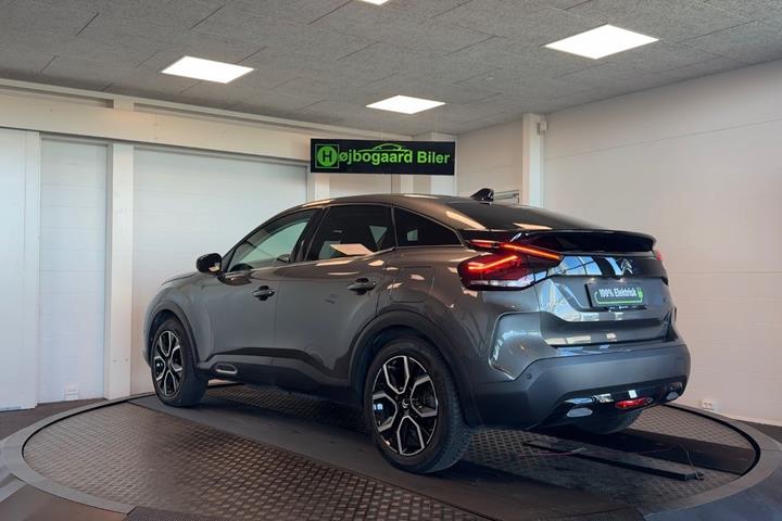 Grå Citroën ë-C4 fra 2024