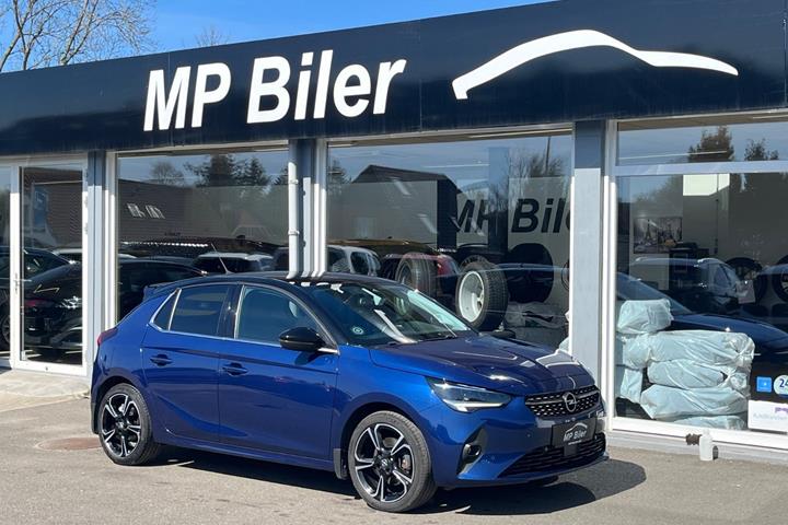 Blå Opel Corsa fra 2021