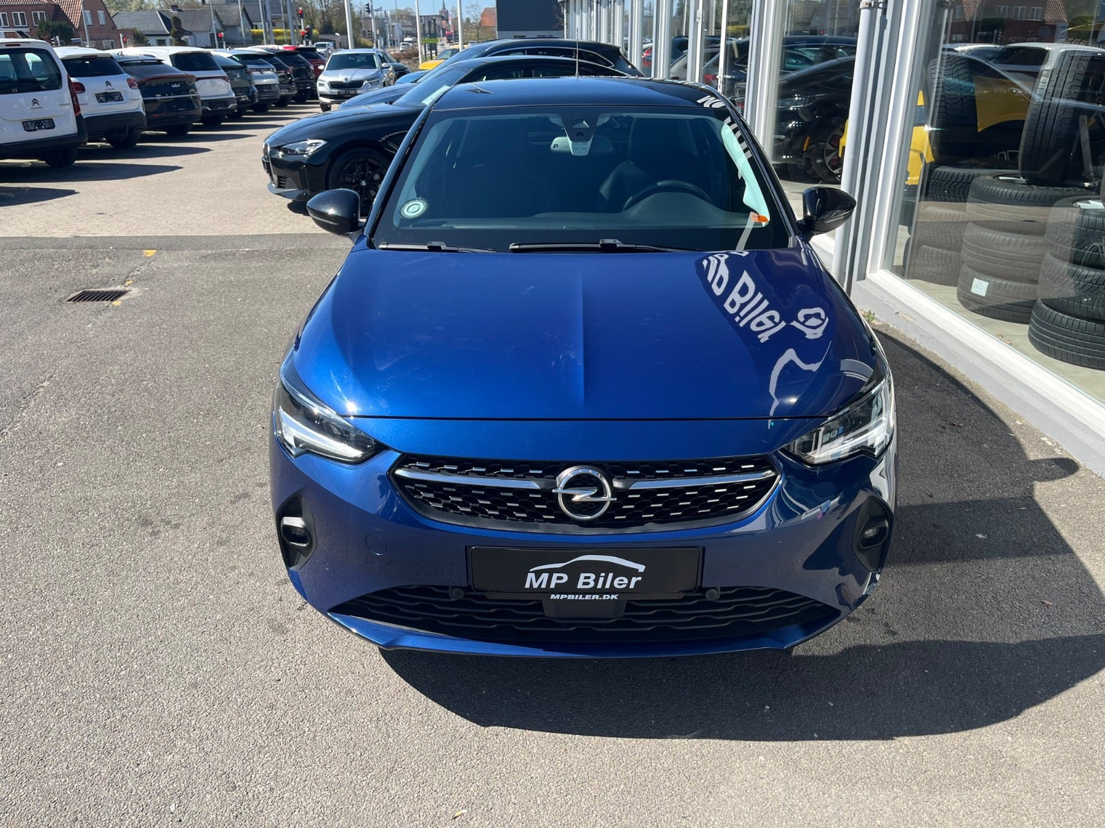 Blå Opel Corsa fra 2021