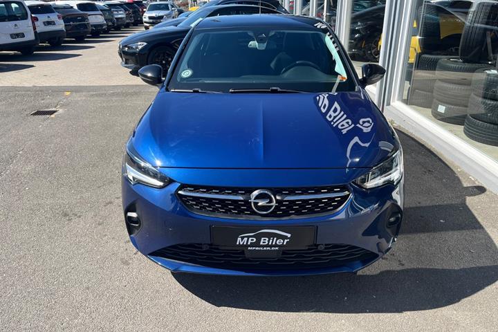 Blå Opel Corsa fra 2021